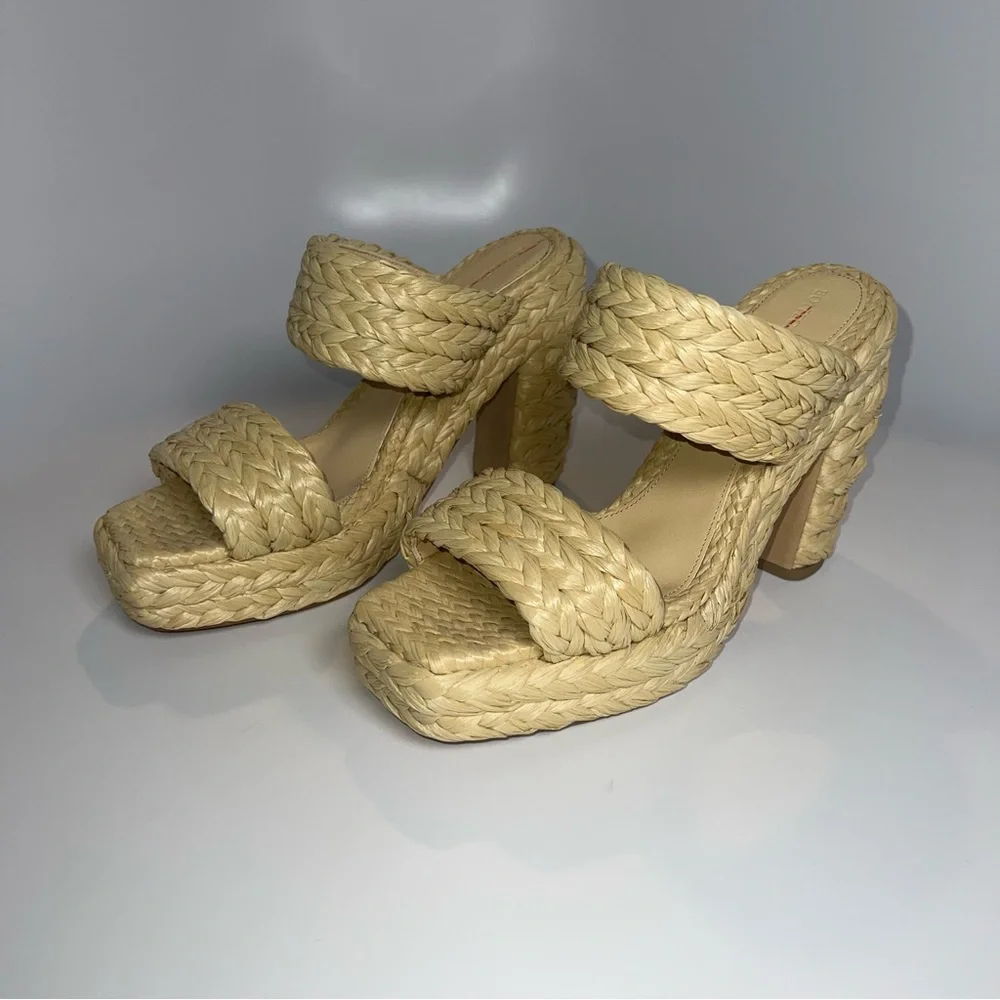 BOTTEGA VENETA Canalazzo Raffia Heeled Sandals Size 42(12) MSRP: $1,550